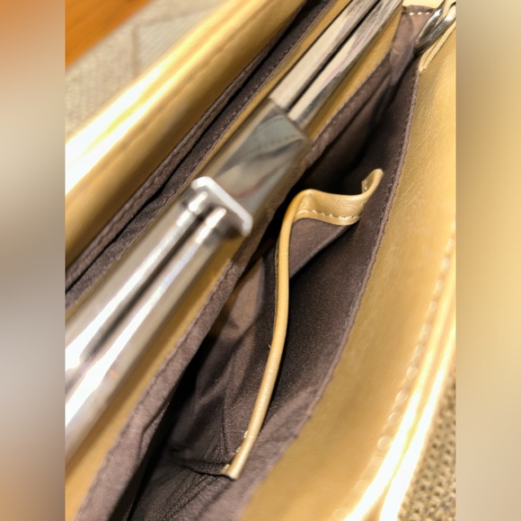 Matt and Nat - Noemi Vegan Satchel Purse - Picture 9 of 11